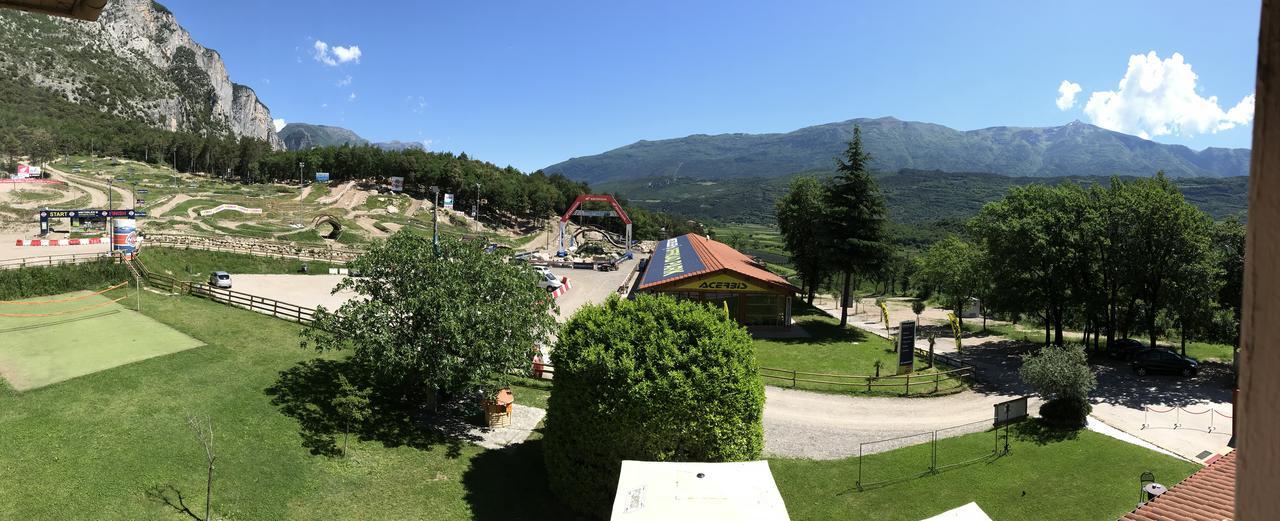Hotel Ciclamino Pietramurata Zewnętrze zdjęcie